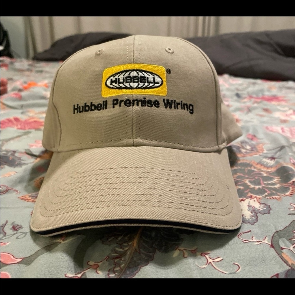 Hubbell electric hat